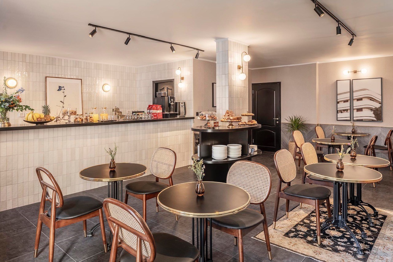 Tel Aviv Port Hotel cafeteria